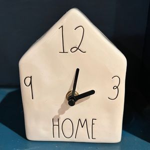 Tabletop Clock